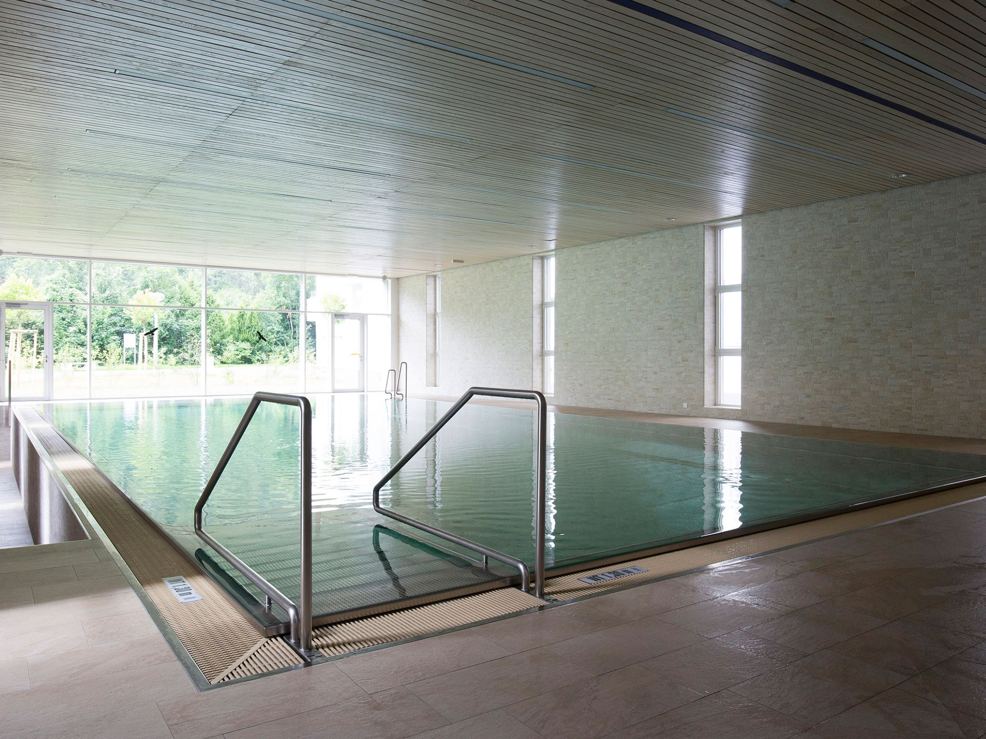 Hallenbad, Schwimmbecken, Reha-Zentrum Bad Aussee